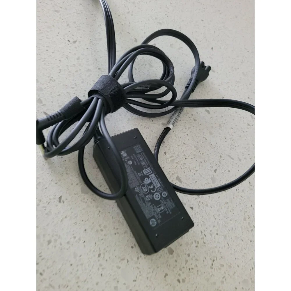 Genuine 45W HP Laptop Charger AC Power Adapter 740015-002 741727-001 19.5V 2.31A